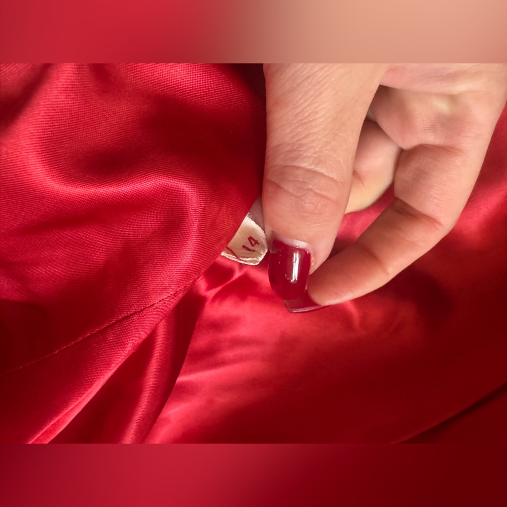 60s Vintage Malcolm Starr Red Satin Swing Coat - Picture 6 of 13